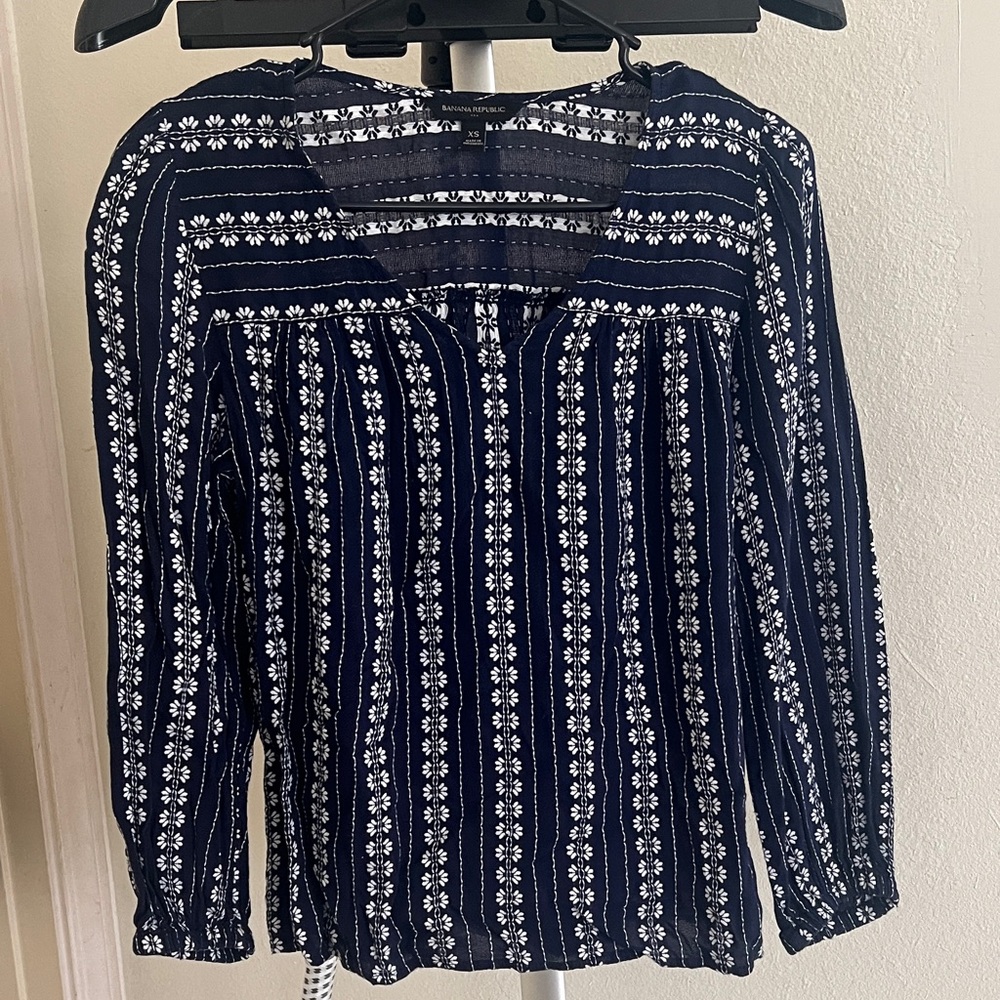 Banana Republic Dark Blue Floral Blouse. Only worn once.